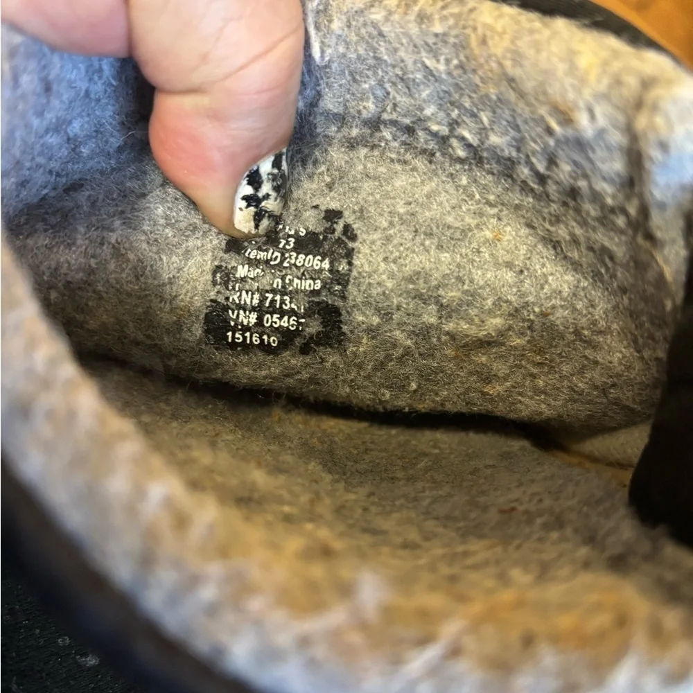 L.L. Bean Kids Black Snow Boots